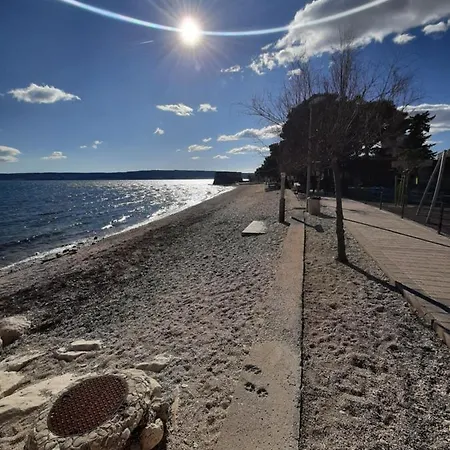 Jezidzic Apartman Kaštela
