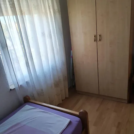 Apartman Jezidzic Kaštela