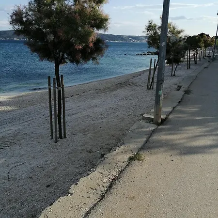 Jezidzic * Kaštela